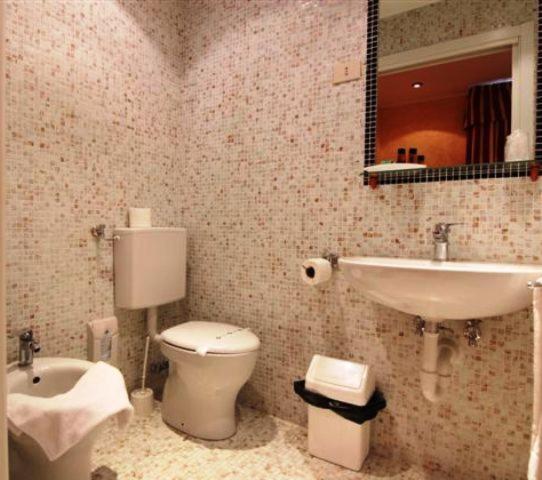Hotel Villa Adele سيلي ليجور المظهر الخارجي الصورة