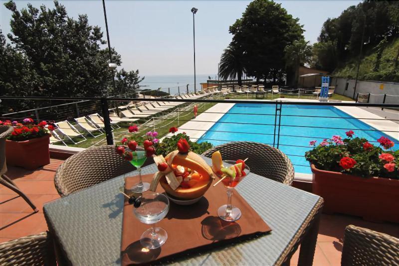 Hotel Villa Adele سيلي ليجور المظهر الخارجي الصورة