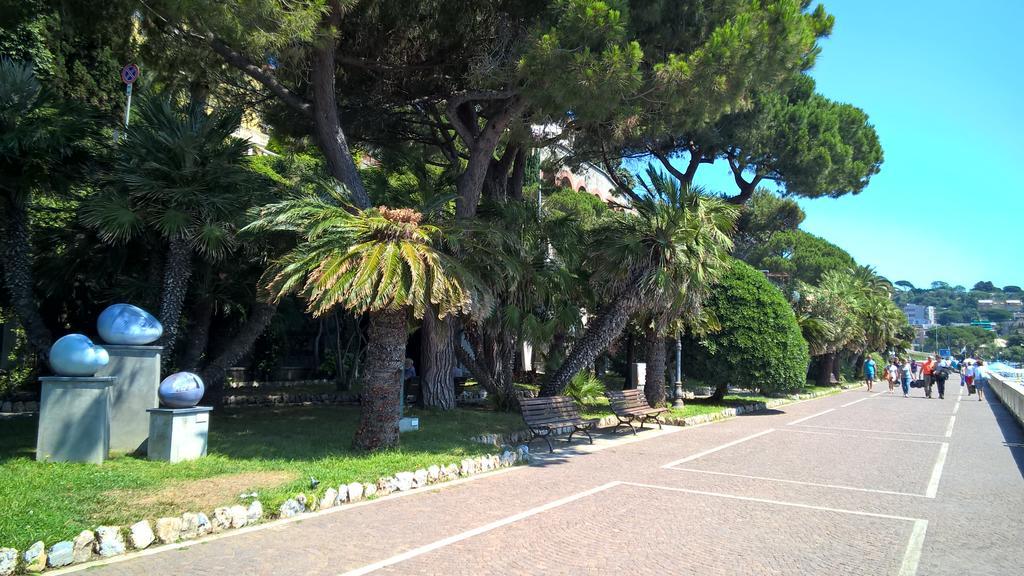 Hotel Villa Adele سيلي ليجور المظهر الخارجي الصورة