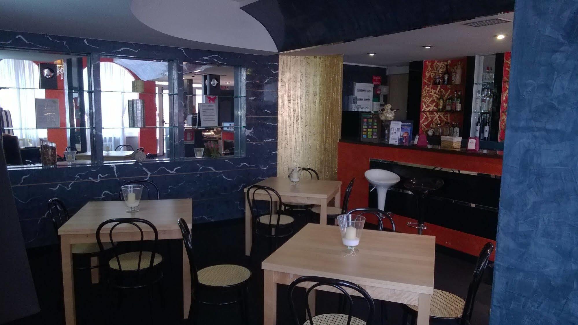 Hotel Villa Adele سيلي ليجور المظهر الخارجي الصورة